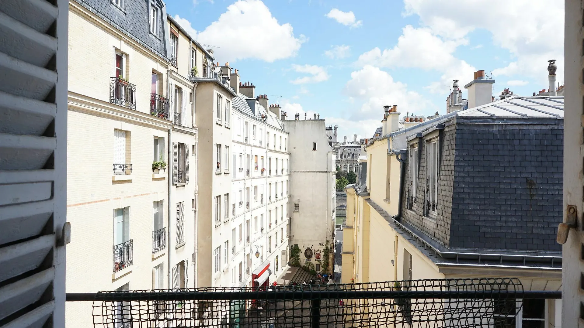 Notre-Dame - 2 Pieces - Paris 4 Apartment 0*,  France
