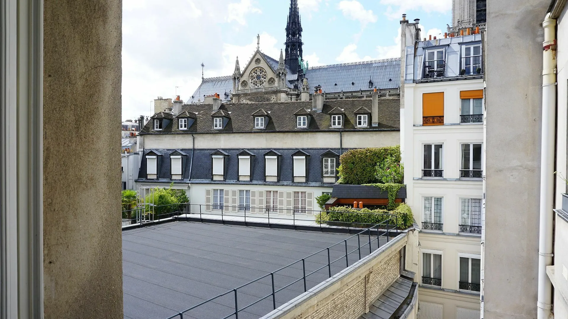 Notre-Dame - 2 Pieces - Paris 4 Apartment